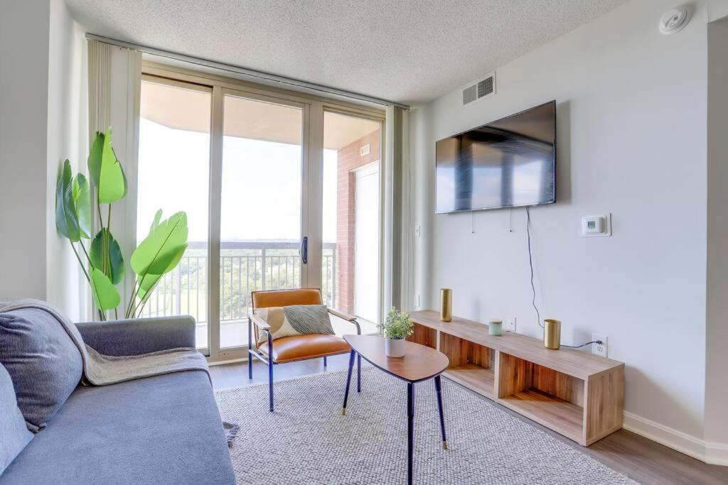 Exclusive Apt In Ballston With Gym 알링턴 외부 사진