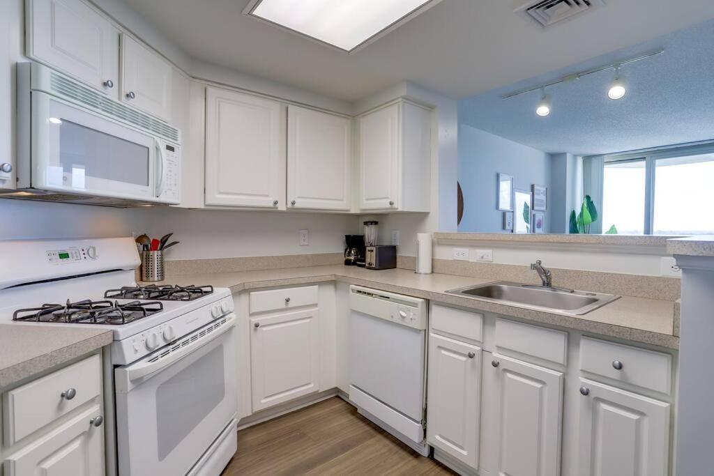 Exclusive Apt In Ballston With Gym 알링턴 외부 사진